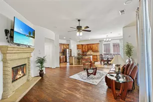 9823 Carriage Hill Ln, Frisco, TX 75035 - Photo 4