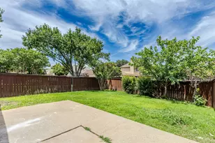 1321 Mustang Dr, Lewisville, TX 75067 - Photo 24