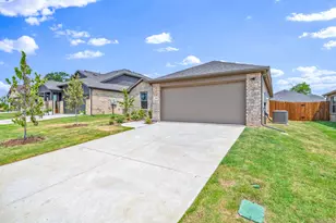 2103 Redwood, Sulphur Springs, TX 75482 - Photo 2
