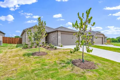 2103 Redwood, Sulphur Springs, TX 75482 - Photo 4