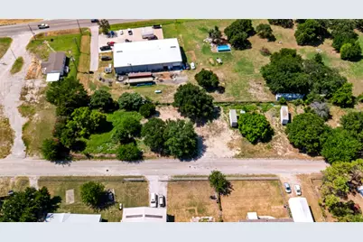 108 Angela Street, Azle, TX 76020 - Photo 10
