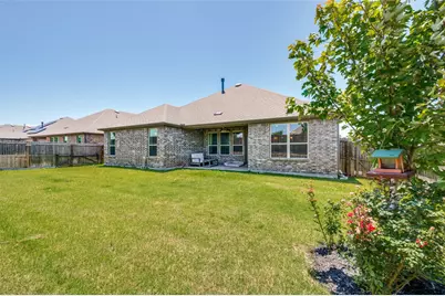 10121 Table Bluff Street, Aubrey, TX 76227 - Photo 12