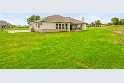 101 Eagle Court, Glen Rose, TX 76077 - Photo 34