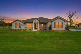 101 Eagle Ct, Glen Rose, TX 76077 - Photo 2