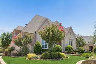 1101 King Mark Dr, Lewisville, TX 75056 - Photo 2