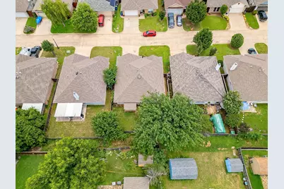 313 Texas Drive, Lake Dallas, TX 75065 - Photo 32