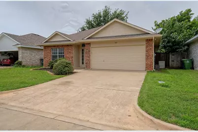 313 Texas Drive, Lake Dallas, TX 75065 - Photo 8