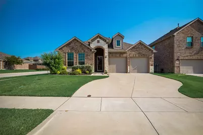 1801 Meadow Trail Lane, Aubrey, TX 76227 - Photo 2