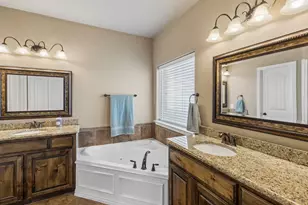 2452 Elm Valley Dr, Little Elm, TX 75068 - Photo 12