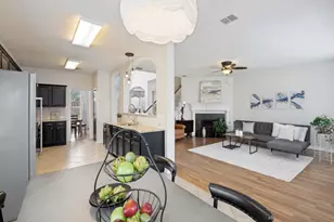 9610 Thorncliff Dr, Frisco, TX 75035 - Photo 16