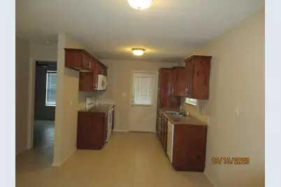 908 Parkplace Ridge, Princeton, TX 75407 - Photo 4