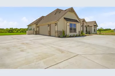 107 Eagle Court, Glen Rose, TX 76077 - Photo 32