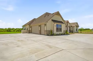 107 Eagle Ct, Glen Rose, TX 76077 - Photo 32