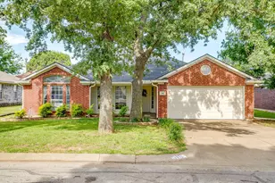 518 Lone Star St, Joshua, TX 76058 - Photo 1