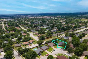 6717 Mesa Dr, North Richland Hills, TX 76182 - Photo 32
