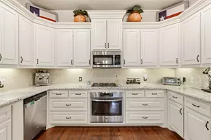 2512 Bill Moses Parkway, Farmers Branch, TX 75234 - Photo 10