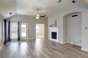 2804 Cascade Cove Dr, Little Elm, TX 75068 - Photo 4