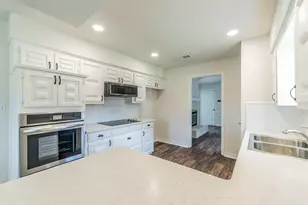2212 Vickers Dr, Plano, TX 75075 - Photo 14