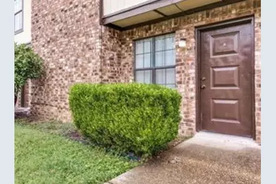 2709 Wimbledon Court, Garland, TX 75041 - Photo 2