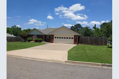 1360 NE 26th Street, Paris, TX 75460 - Photo 2