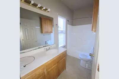 710 W Waco Street, Ennis, TX 75119 - Photo 8