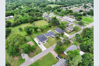 1834 S Park Avenue, Denison, TX 75020 - Photo 32