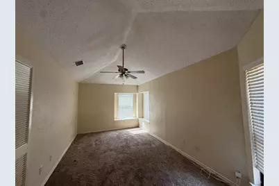 3703 Clover Hill Lane, Carrollton, TX 75007 - Photo 6