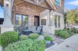 2216 6th Ave, Flower Mound, TX 75028 - Photo 2