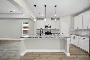 2125 Beaumont St, Grand Prairie, TX 75051 - Photo 16