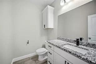 2125 Beaumont St, Grand Prairie, TX 75051 - Photo 6