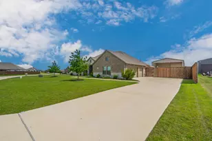 1745 Meadowbrook Ln, Josephine, TX 75173 - Photo 1