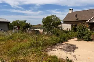 1823 Co Rd 596, Nevada, TX 75173 - Photo 4