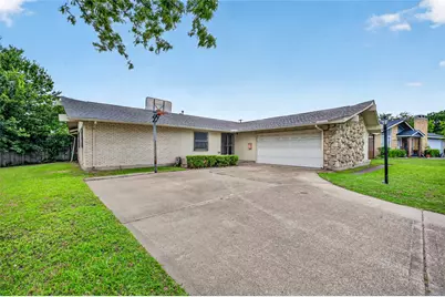 [Address not provided], Dallas, TX 75228 - Photo 2