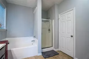 1412 Kittyhawk Dr, Little Elm, TX 75068 - Photo 14