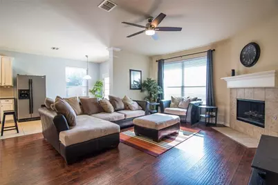 1412 Kittyhawk Drive, Little Elm, TX 75068 - Photo 4