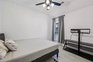 3140 Brazoria Dr, Little Elm, TX 75068 - Photo 12