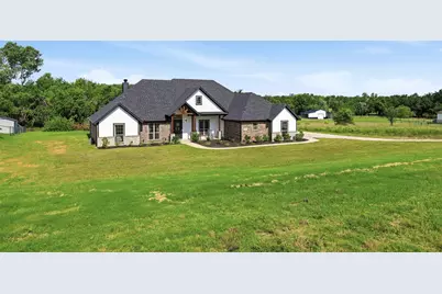 1057 Gonzollas Road, Springtown, TX 76082 - Photo 4