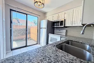 835 Dublin, Richardson, TX 75080 - Photo 10