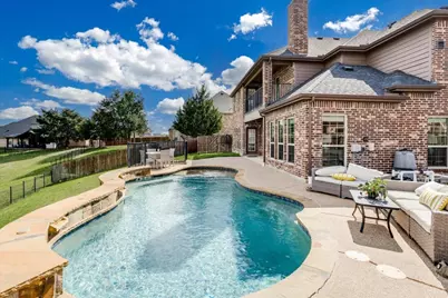 303 Fountain Creek Court, Ovilla, TX 75154 - Photo 2
