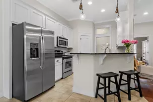 513 Kings Row, Woodway, TX 76712 - Photo 14