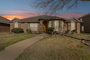 3509 Manor Dr, Rowlett, TX 75089 - Photo 1