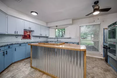 301 Surveyors Road, Krugerville, TX 76227 - Photo 10