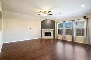 14536 Crystal Lk Dr, Little Elm, TX 75068 - Photo 4