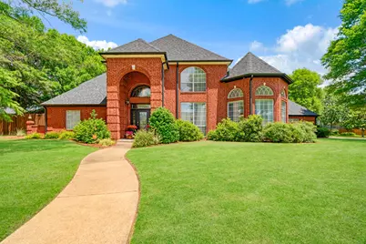 3035 Oak Creek Drive, Paris, TX 75462 - Photo 1