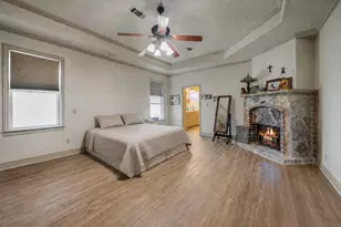 130 Aledo Grove Ct, Fort Worth, TX 76126 - Photo 10