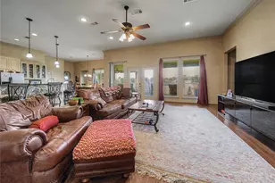 130 Aledo Grove Ct, Fort Worth, TX 76126 - Photo 4