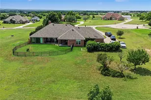 130 Aledo Grove Ct, Fort Worth, TX 76126 - Photo 20