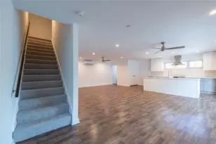 2134 Lucas Dr, Dallas, TX 75219 - Photo 6
