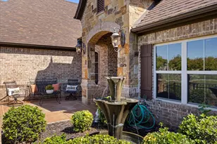 1014 Sunset Bay Ct, Granbury, TX 76048 - Photo 6