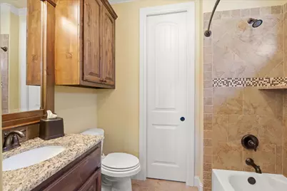 1014 Sunset Bay Court, Granbury, TX 76048 - Photo 18